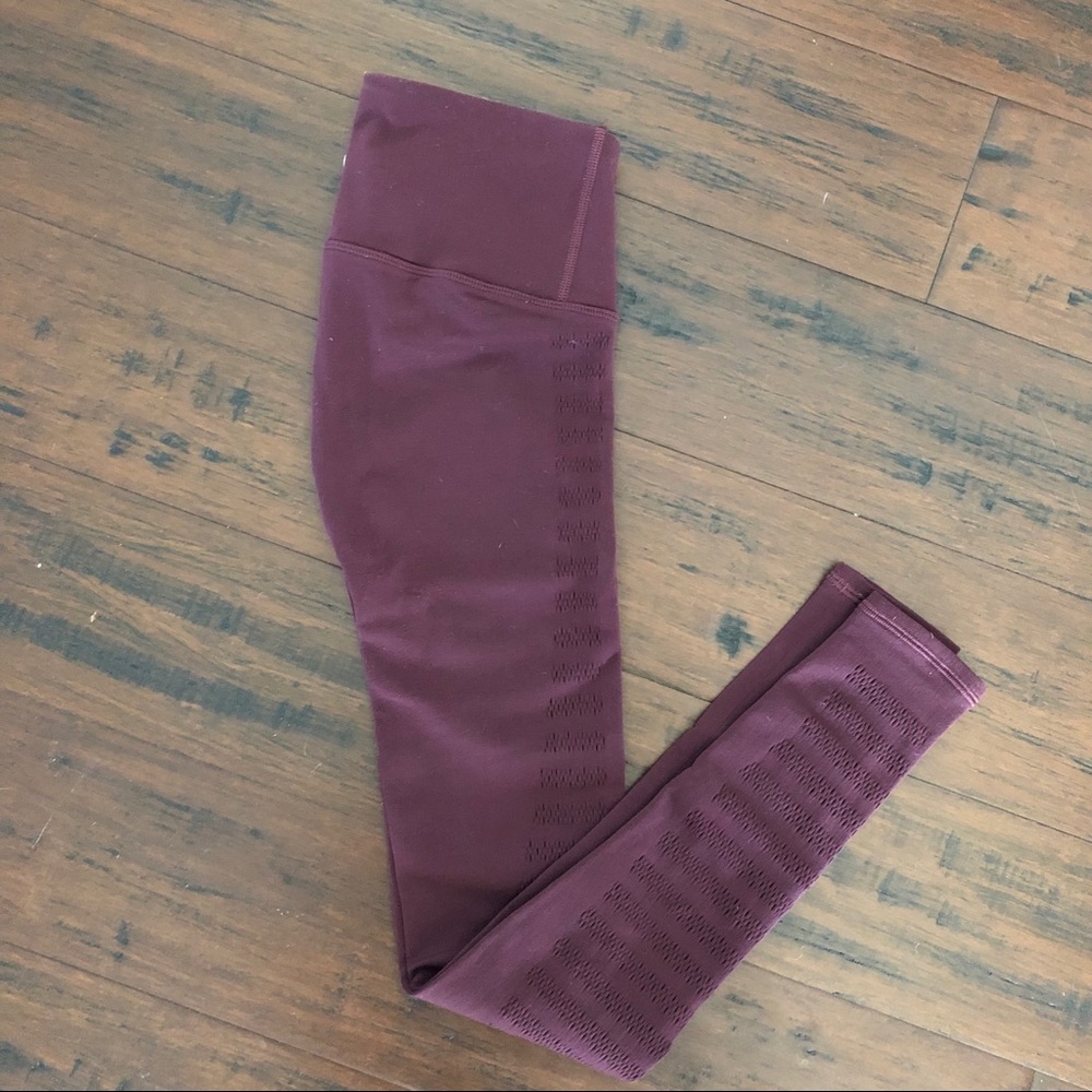 ✨EUC Lululemon Laser Cut Out Pants✨